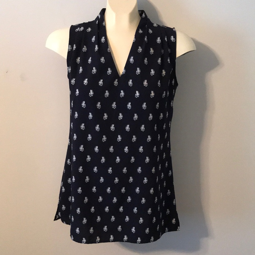 CAbi Memento Blouse sleeves Top